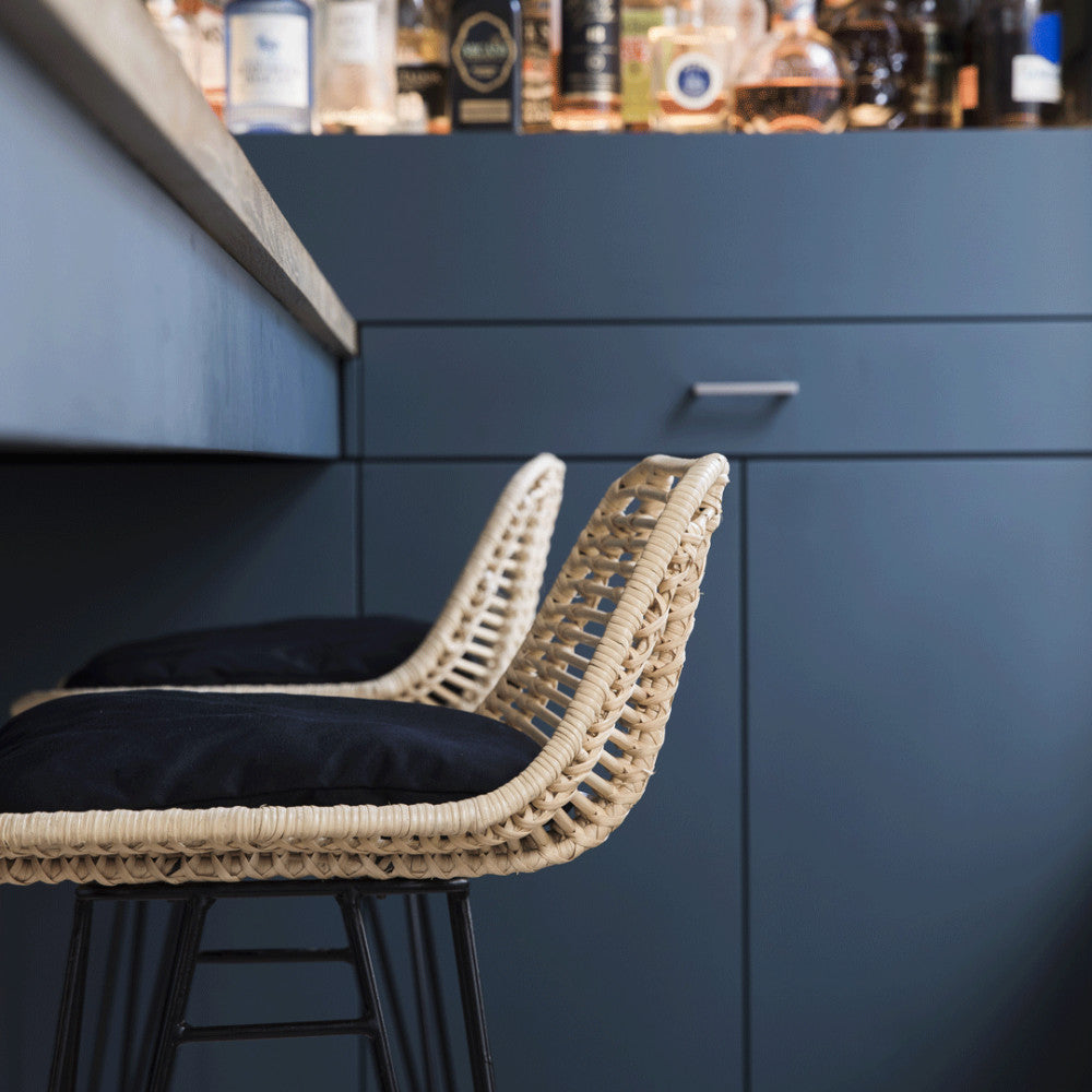 capurgana-lote-de-2-sillas-de-bar-de-diseno-en-ratan-h67cm__Natural
