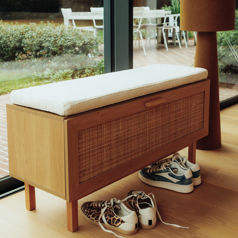 june-banco-de-entrada-con-almacenamiento-para-zapatos-de-madera-y-trenzado-l100cm__Madera clara