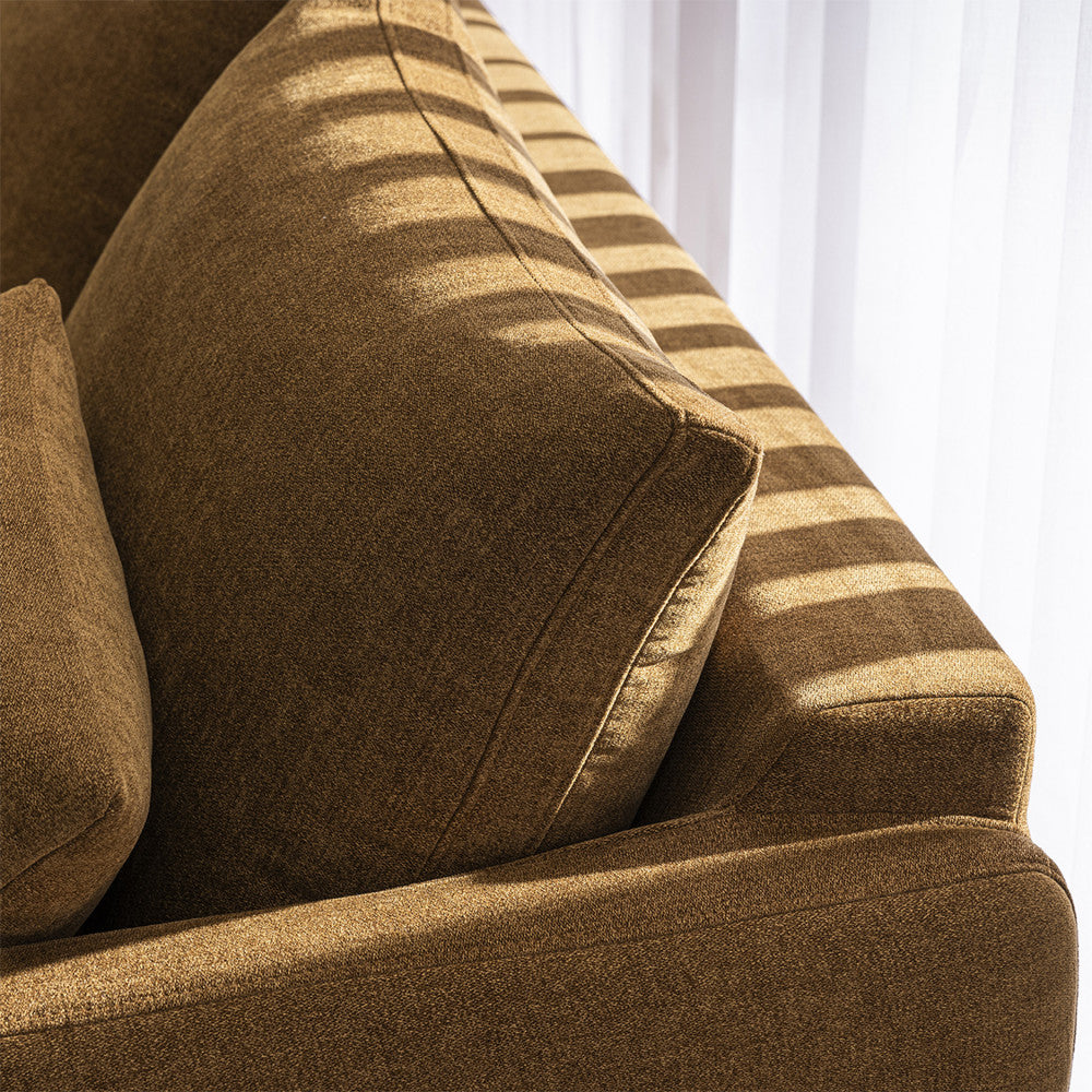 villabon-sofa-de-4-plazas-en-tela-con-patas-metalicas-de-horquilla-negras__Bronce