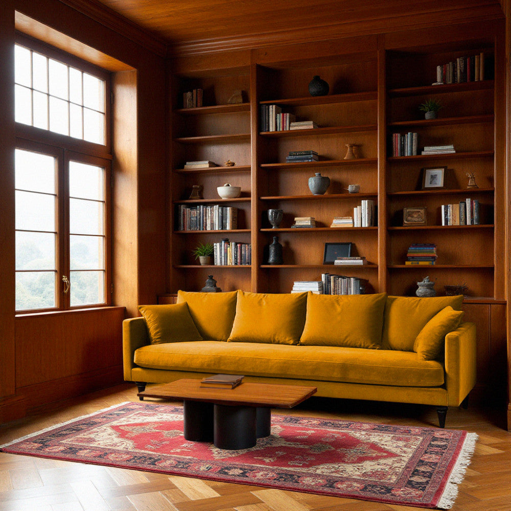 villabon-sofa-de-4-plazas-en-terciopelo-con-patas-torneadas__Amarillo mostaza