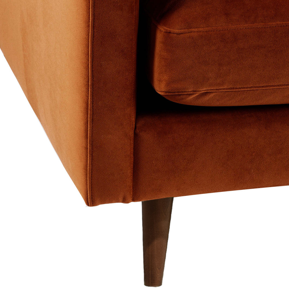 villabon-sofa-cama-de-4-plazas-en-terciopelo-con-patas-de-madera-oscura__Óxido