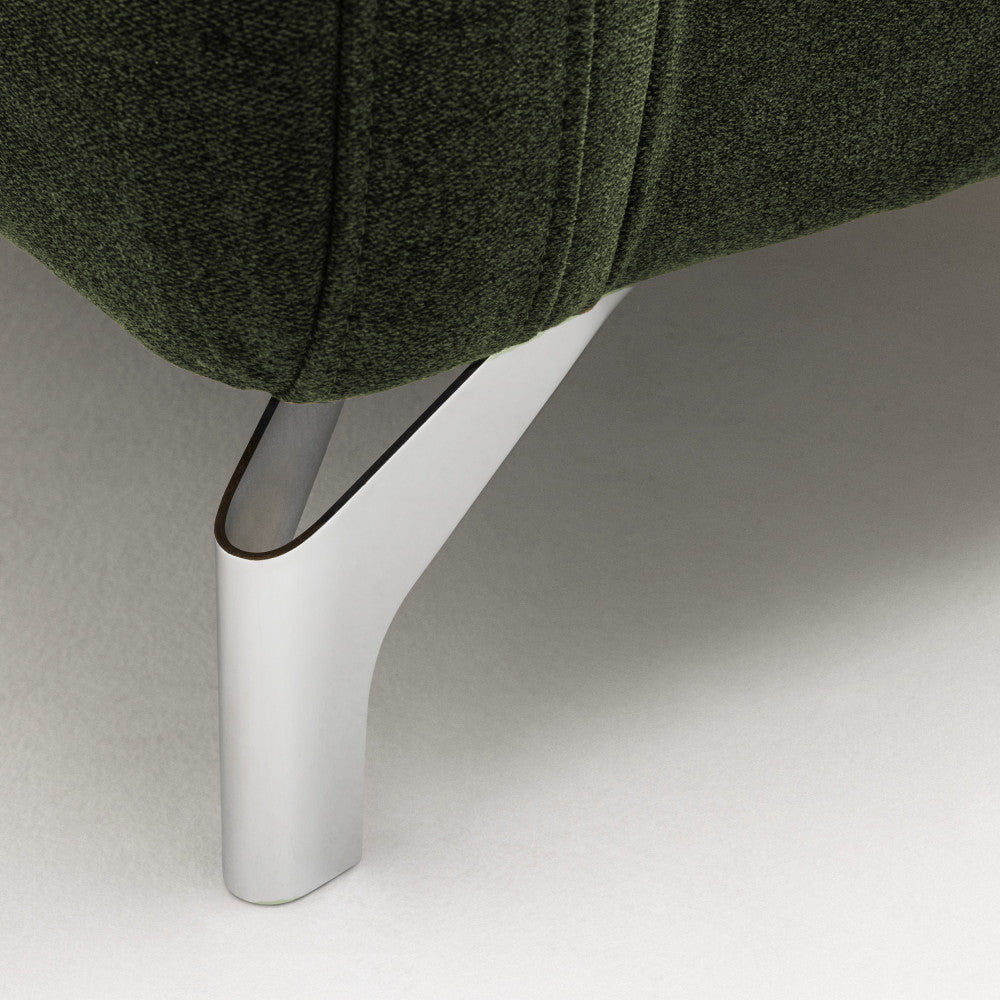 steffen-sofa-recto-de-3-plazas-en-tela-y-patas-de-cromo__Verde