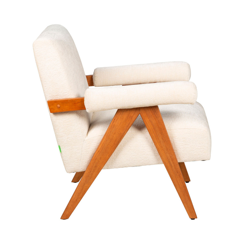 veda-sillon-de-tela-chenilla-y-madera__Beige