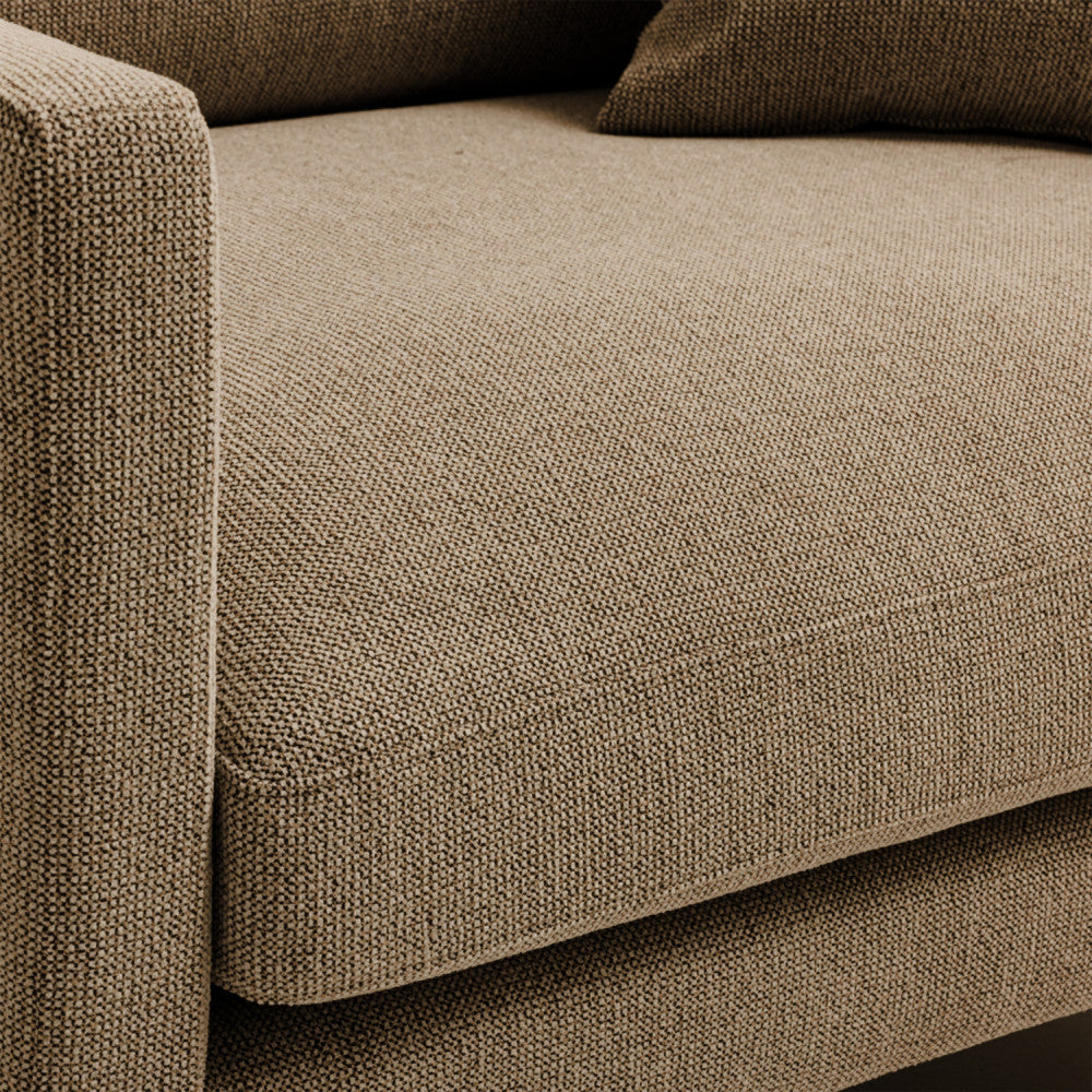 villabon-sillon-xl-de-tela-con-patas-de-madera-oscura__Caramelo moteado