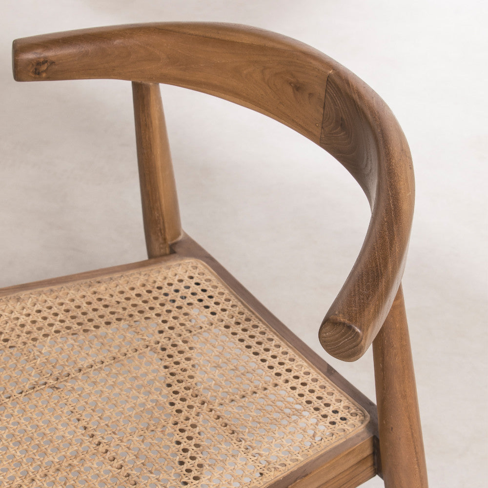bunga-conjunto-de-2-sillas-de-teca-y-mimbre__Madera oscura