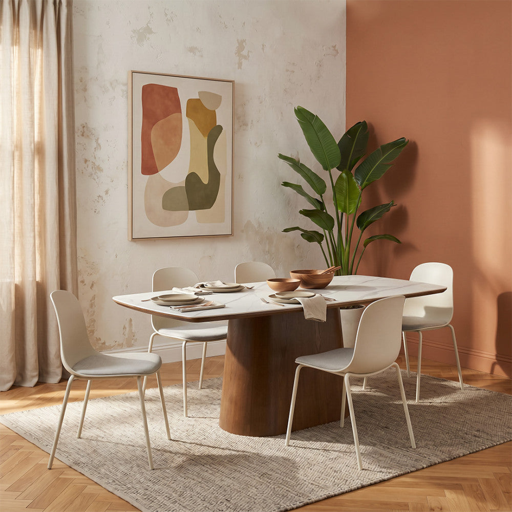 linda-lote-de-2-sillas-de-tela-y-metal-con-patas-beige__Beige