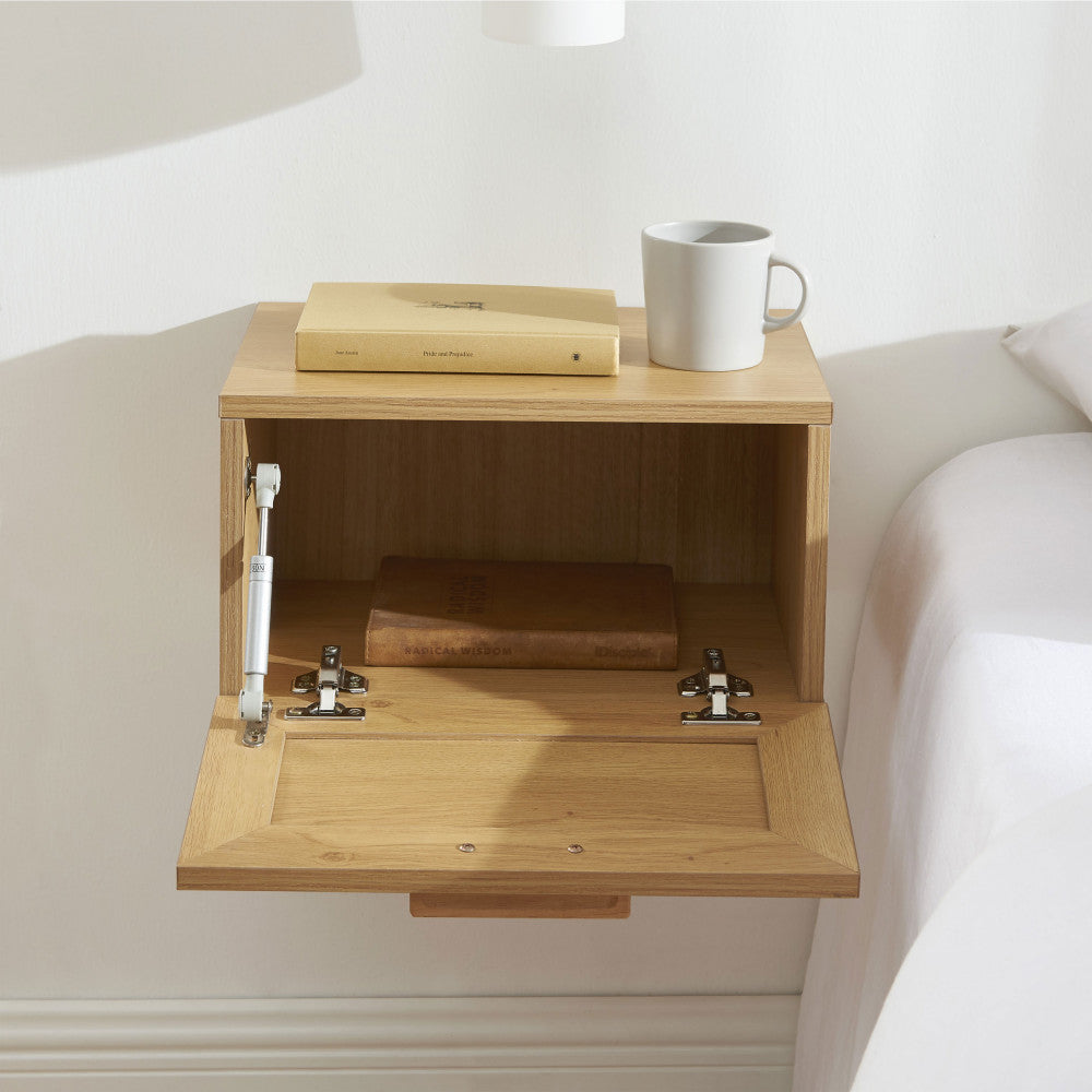 june-conjunto-de-2-mesas-de-noche-de-pared-con-almacenamiento-en-madera-y-trenzado__Madera clara