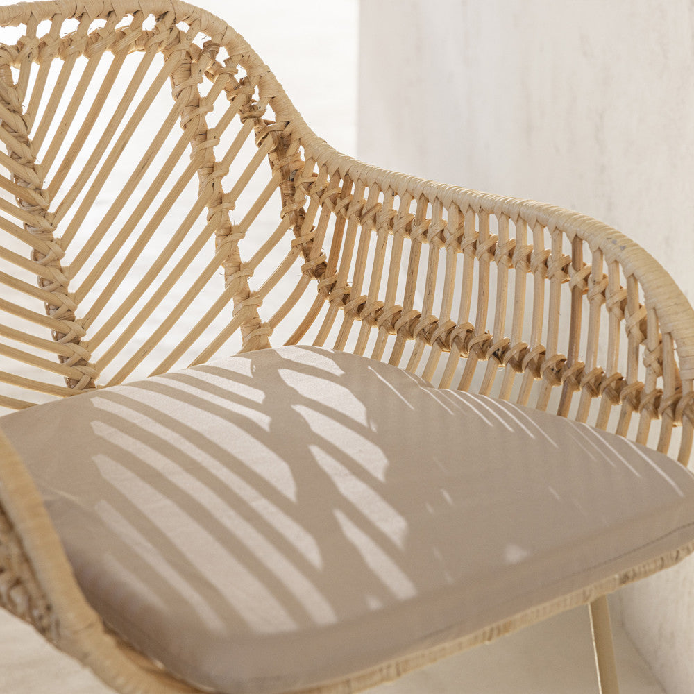 nunuhai-lote-de-2-taburetes-de-bar-de-ratan-con-patas-beige-de-68cm__Natural