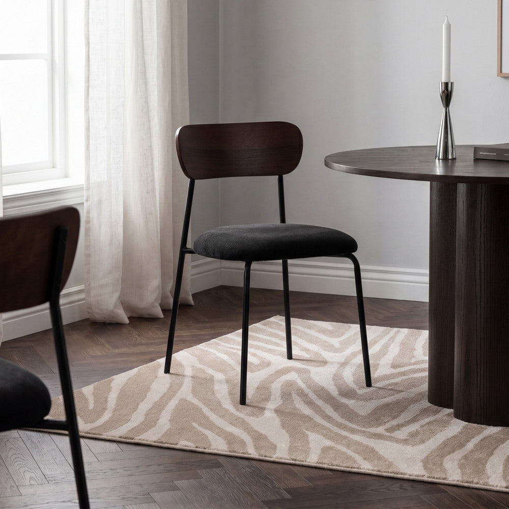 jess-lote-de-2-sillas-de-madera-oscura-terciopelo-de-canale-y-metal__Negro