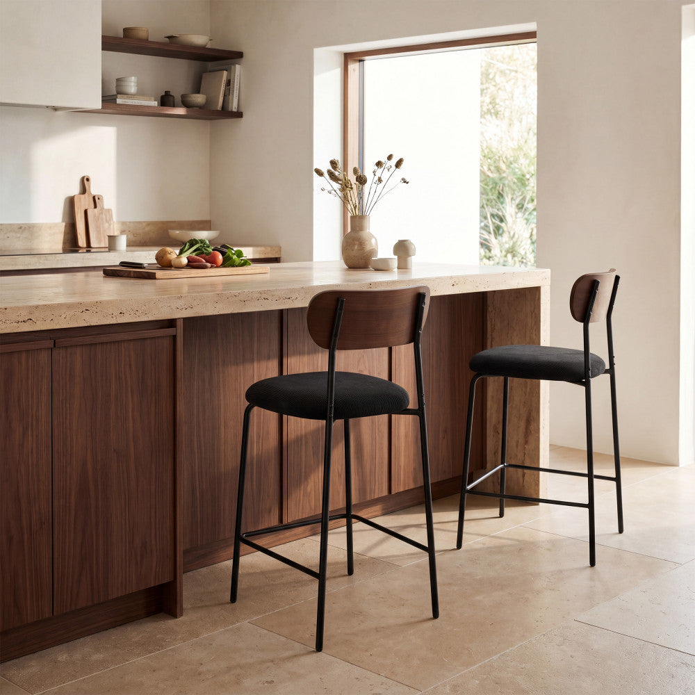 jess-lote-de-2-taburetes-de-bar-de-madera-oscura-terciopelo-de-canale-y-metal-altura-65-cm__Negro