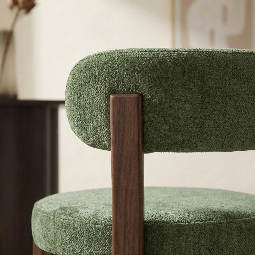 izzy-lote-de-2-sillas-de-tela-con-patas-efecto-madera-oscura__Verde