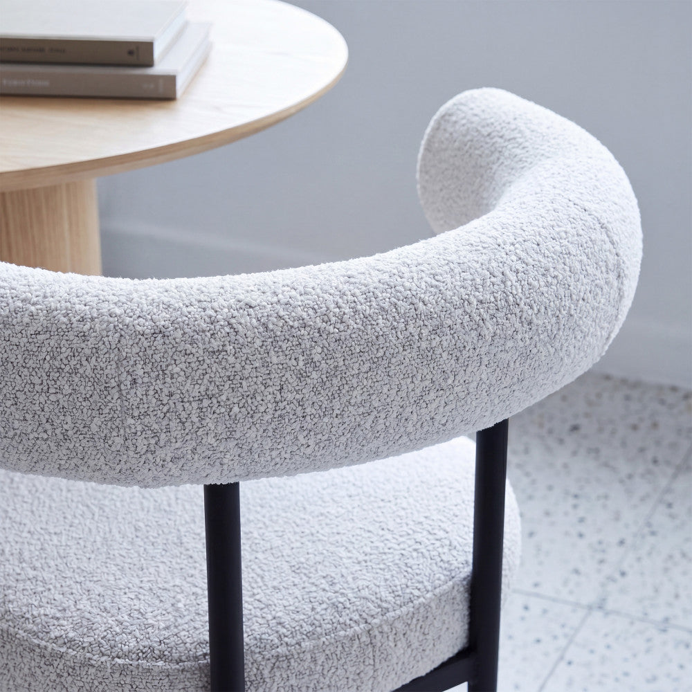 olympe-lote-de-2-sillones-de-mesa-en-tela-boucle-y-metal__Beige jaspeado