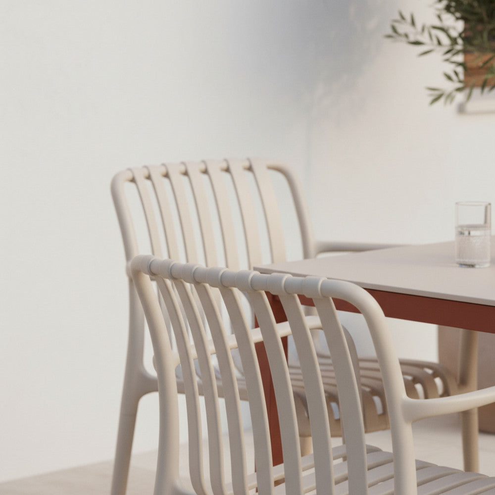 brano-lote-de-2-sillones-para-interior-exterior-de-plastico__Beige