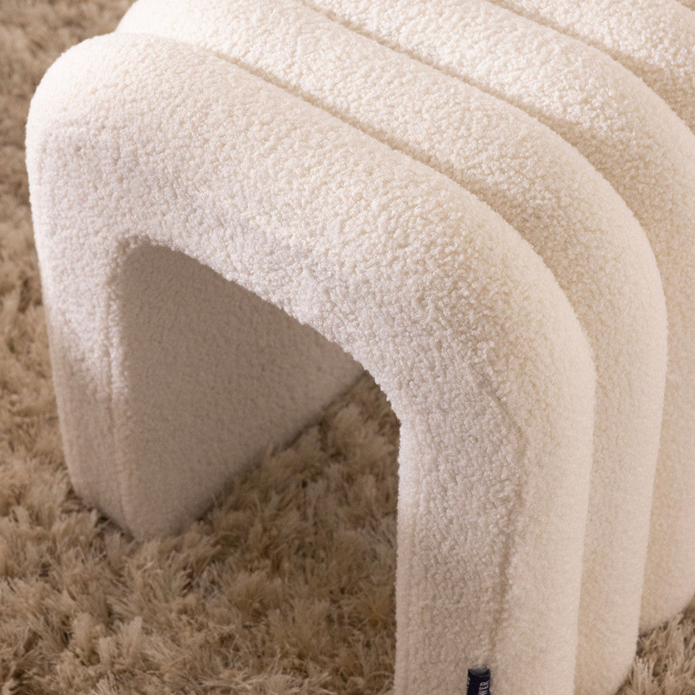 mui-lote-de-2-taburetes-acolchados-en-tela-boucle__Blanco