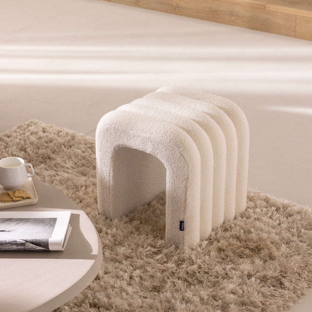 mui-lote-de-2-taburetes-acolchados-en-tela-boucle__Blanco