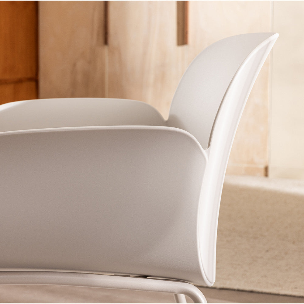 acapulco-lote-de-4-sillas-de-mesa-para-interior-y-exterior-de-plastico-y-metal__Beige