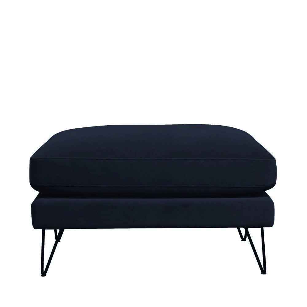 villabon-puf-de-terciopelo-con-patas-metalicas-de-horquilla-negras__Azul marino