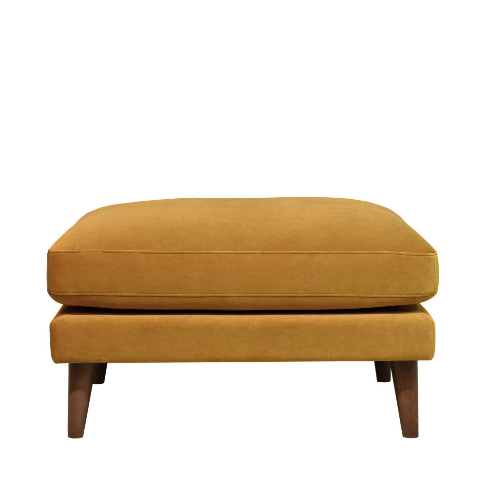 villabon-puf-de-terciopelo-con-patas-de-madera-oscura__Amarillo mostaza