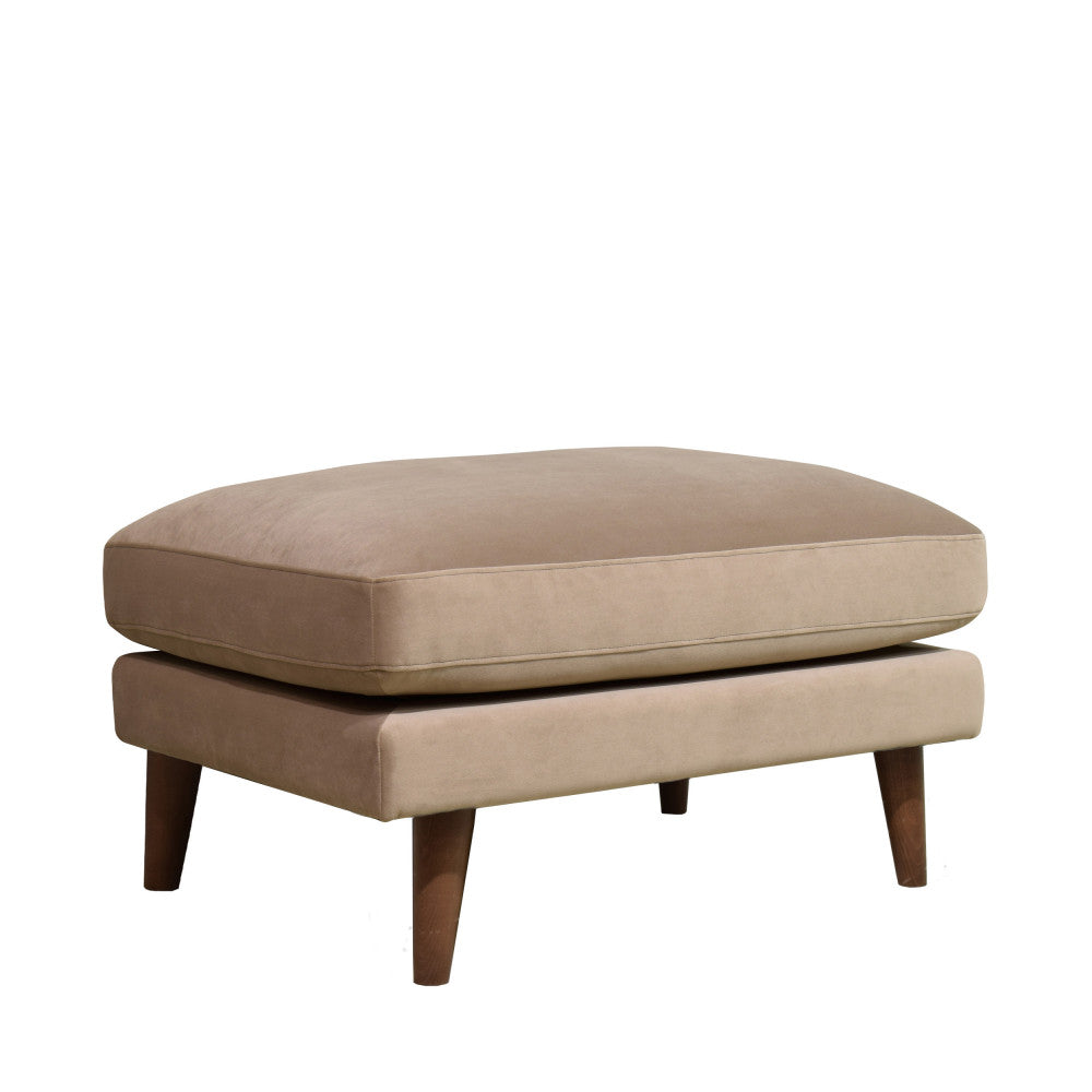 villabon-puf-de-terciopelo-con-patas-de-madera-oscura__Beige