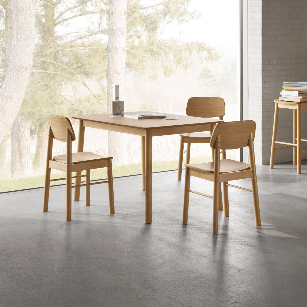 hem-mesa-de-comedor-de-madera-para-4-personas__Madera clara
