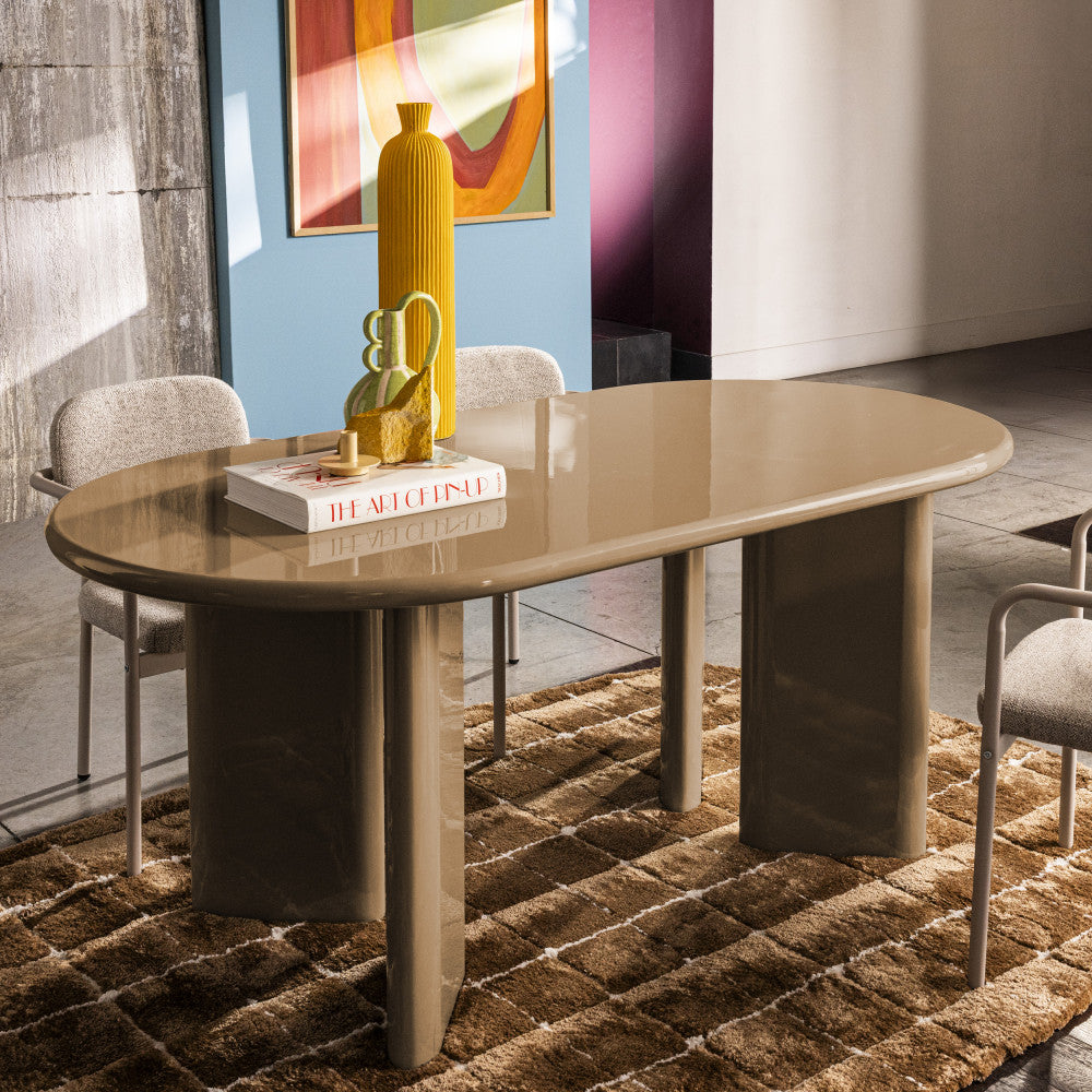 glossi-mesa-de-comedor-ovalada-para-8-personas-en-madera-lacada__Castaño