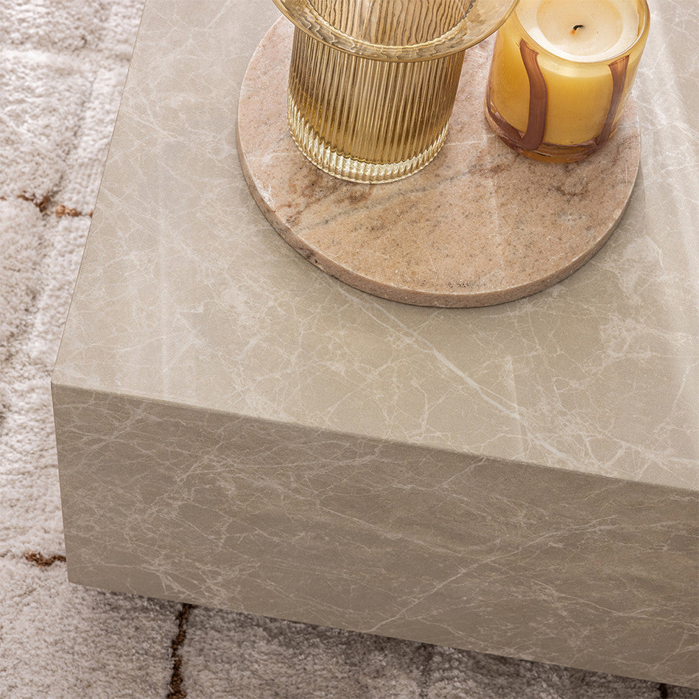 lipani-mesa-baja-cuadrada-efecto-marmol-90x90cm__Greige