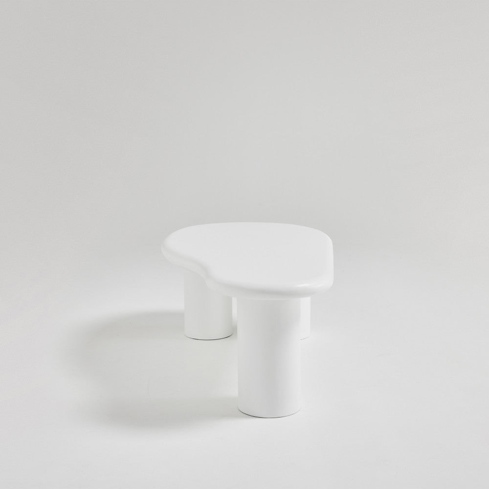 luna-mesa-baja-organica-de-fibra-de-cemento-l120cm__Blanco