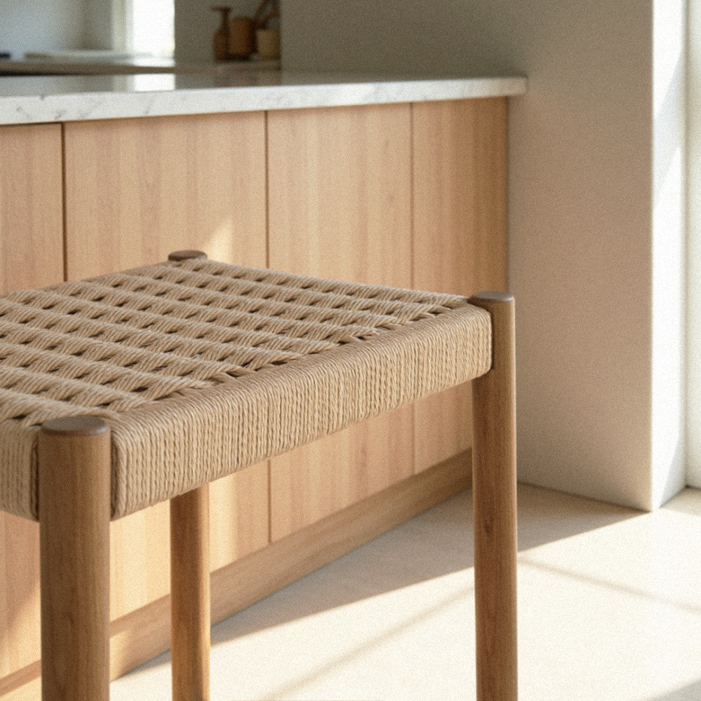 paolo-taburete-de-bar-de-cuerda-trenzada-y-madera-altura-75-cm__Madera clara